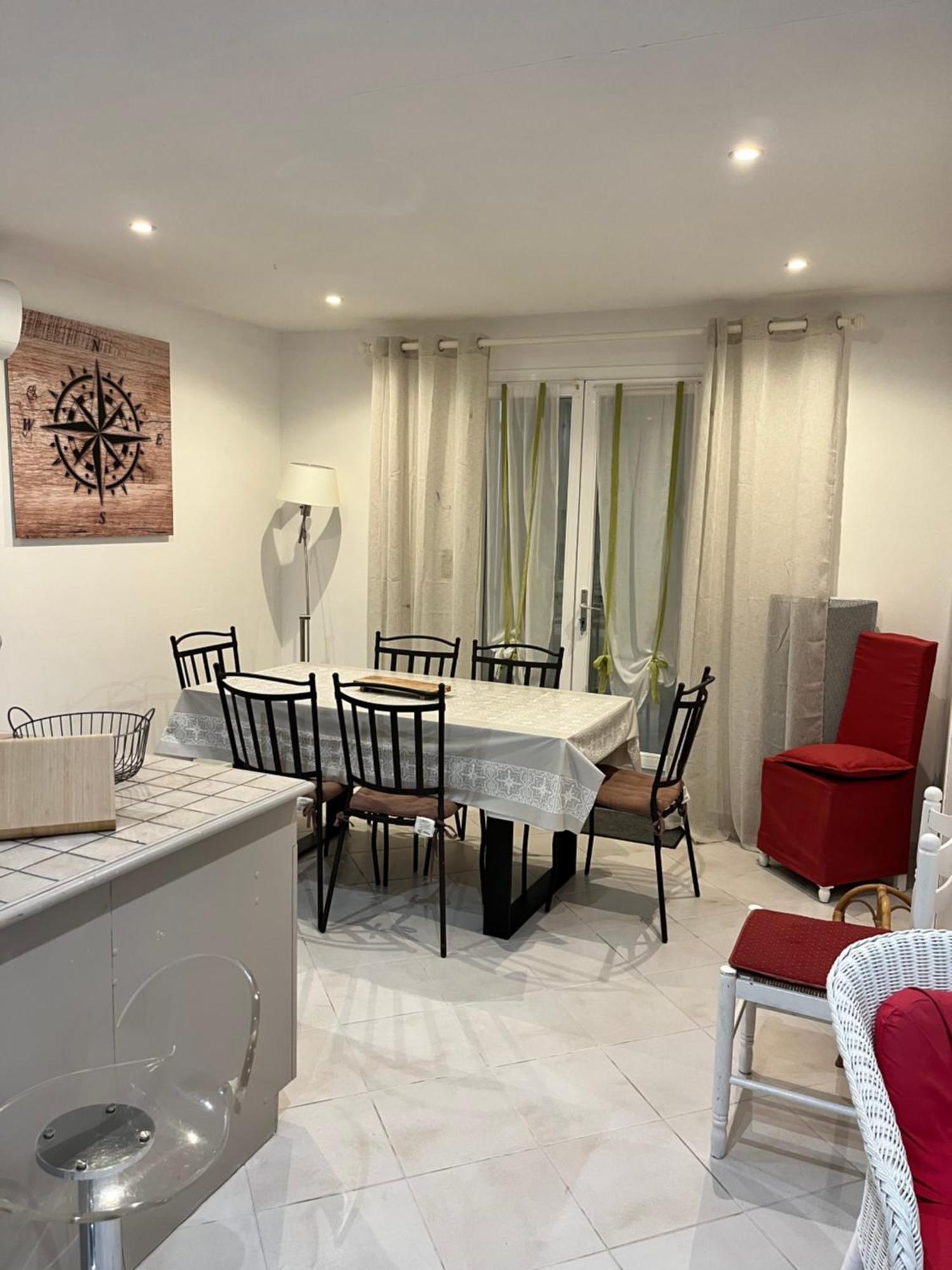 Holiday home Maison Lumineuse A Ars En Re Ars-en-Re